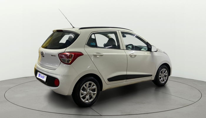 2018 Hyundai Grand i10 SPORTZ 1.2 KAPPA VTVT, Petrol, Manual, 65,362 km, Right Back Diagonal