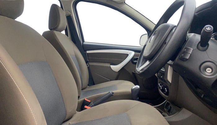 2019 Renault Duster 110 PS RXS 4X2 AMT DIESEL, Diesel, Automatic, 67,120 km, Right Side Front Door Cabin