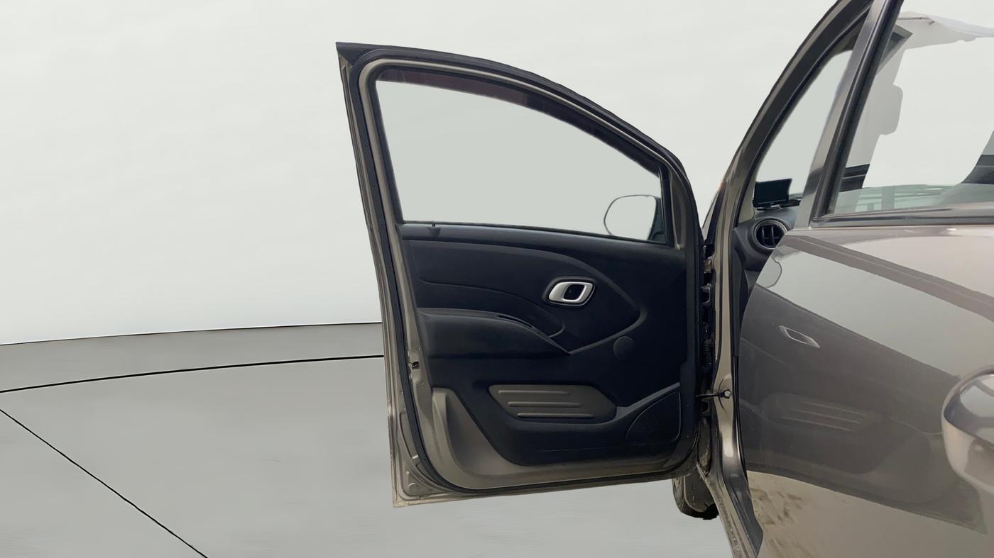 2019 Datsun Redi Go S 1.0 AMT, Petrol, Automatic, 27,599 km, LHS Front Door
