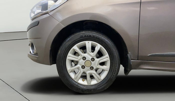 2018 Tata Tiago XZ PETROL, CNG, Manual, 1,01,033 km, Left Front Wheel