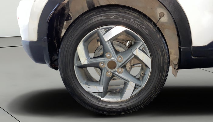 2019 Hyundai VENUE SX(O) 1.4 CRDI, Diesel, Manual, 64,290 km, Right Rear Wheel