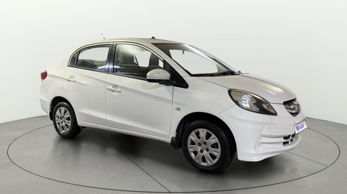2015 Honda Amaze 1.2L I-VTEC S, CNG, Manual, 49,657 km, Right Front Diagonal
