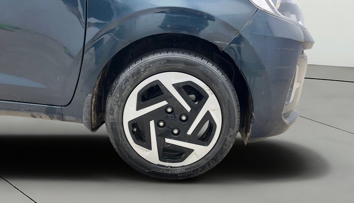 2023 Hyundai GRAND I10 NIOS SPORTZ AMT 1.2 KAPPA VTVT, Petrol, Automatic, 10,999 km, Right Front Wheel