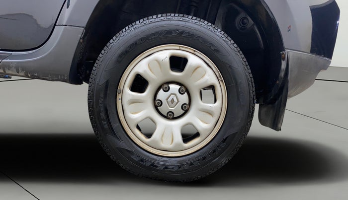 2014 Renault Duster 85 PS RXL DIESEL, Diesel, Manual, 57,666 km, Left Rear Wheel