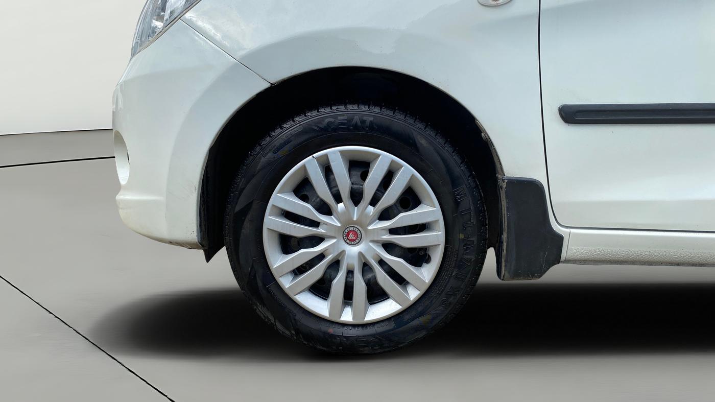 2017 Maruti Celerio ZXI AMT, Petrol, Automatic, 56,310 km, Left Front Wheel
