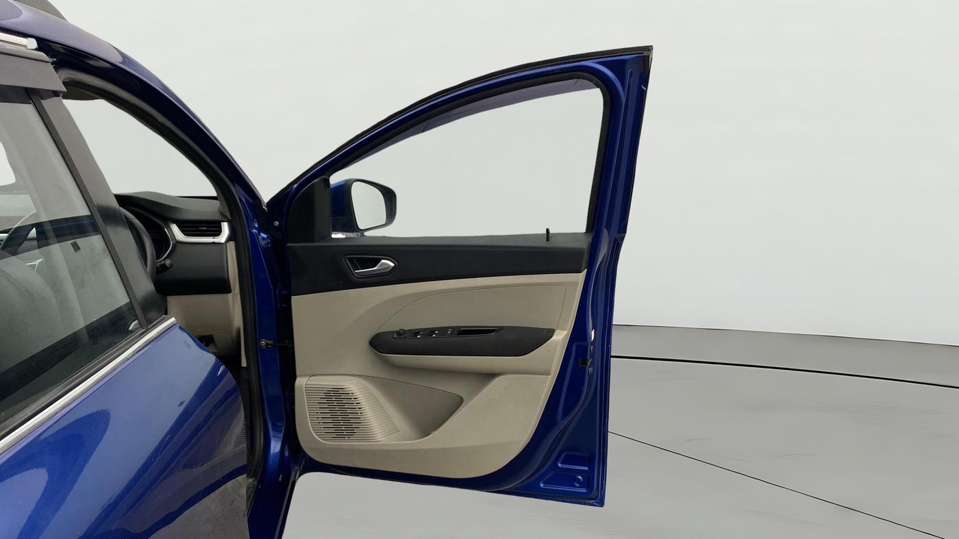 2019 Renault TRIBER RXZ, Petrol, Manual, 43,060 km, RHS Front Door