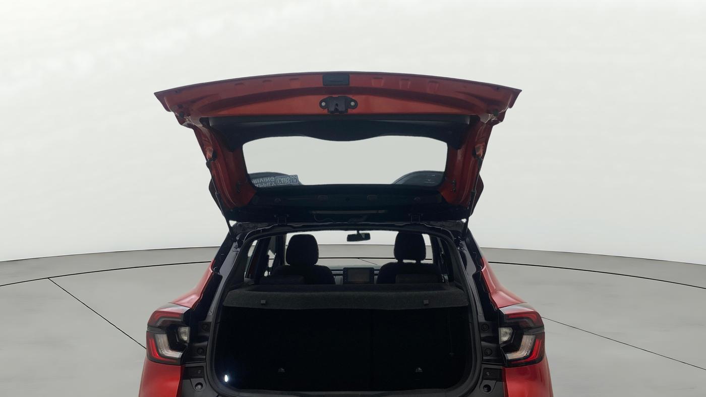 2022 Renault Kiger RXZ TURBO CVT DUAL TONE, Petrol, Automatic, 64,547 km, Boot Open Zoomed View