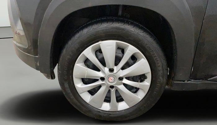 2019 Mahindra KUV 100 NXT K6+ P 6 STR, Petrol, Manual, 44,006 km, Left Front Wheel