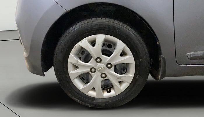 2014 Hyundai Grand i10 SPORTZ 1.2 KAPPA VTVT, Petrol, Manual, 64,674 km, Left Front Wheel