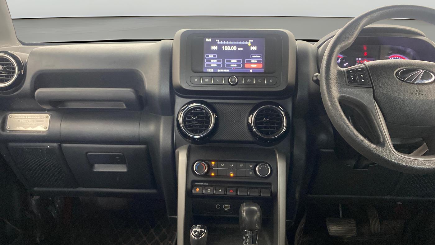2022 Mahindra Thar LX PETROL HT 4WD AT, Petrol, Automatic, 40,994 km, Air Conditioner
