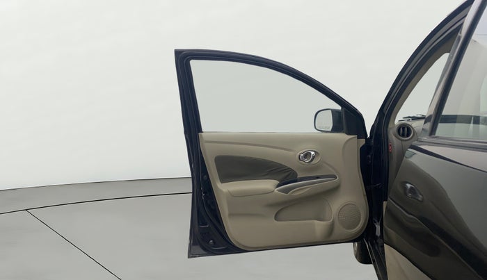 2014 Renault Scala RXL PETROL, Petrol, Manual, 72,419 km, LHS Front Door