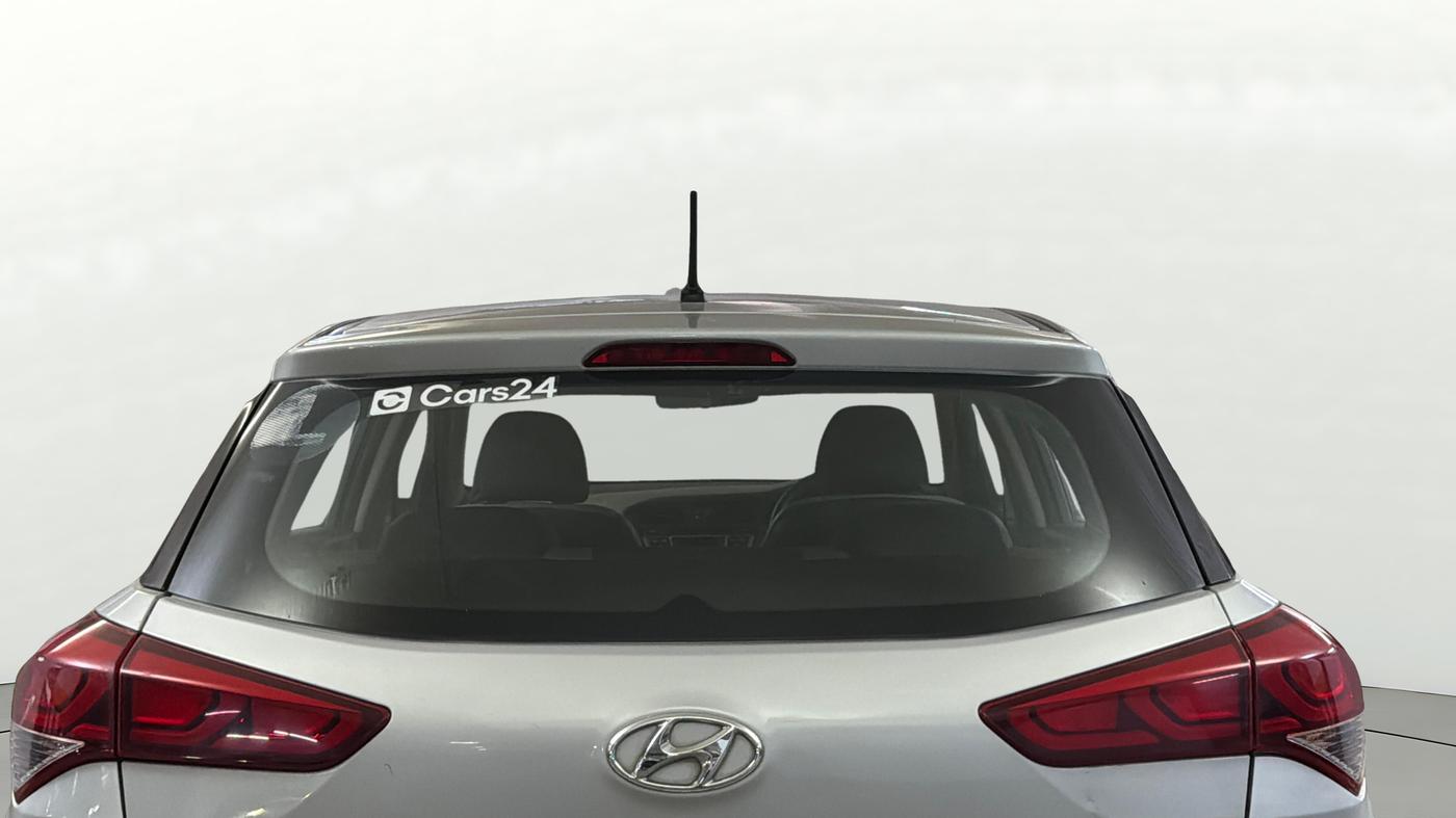 2015 Hyundai Elite i20 MAGNA 1.2, Petrol, Manual, 70,417 km, Rear Windshield