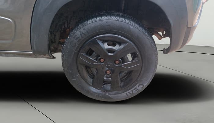 2017 Renault Kwid RXT 1.0, Petrol, Manual, 53,354 km, Left Rear Wheel