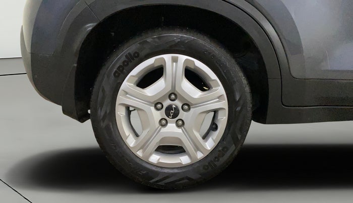 2022 KIA SONET HTK 1.2, Petrol, Manual, 18,983 km, Right Rear Wheel