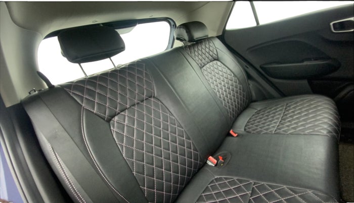 2022 Hyundai VENUE SX 1.0 TURBO IMT, Petrol, Manual, 43,434 km, Right Side Rear Door Cabin