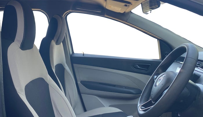 2022 Renault TRIBER RXT, Petrol, Manual, 89,906 km, Right Side Front Door Cabin