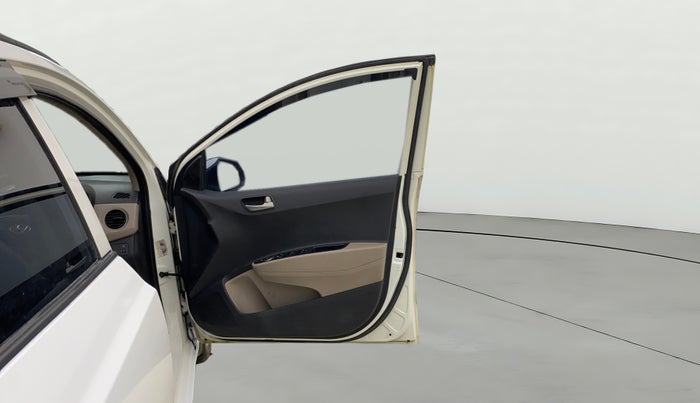 2014 Hyundai Grand i10 SPORTZ 1.2 KAPPA VTVT, Petrol, Manual, 70,673 km, RHS Front Door