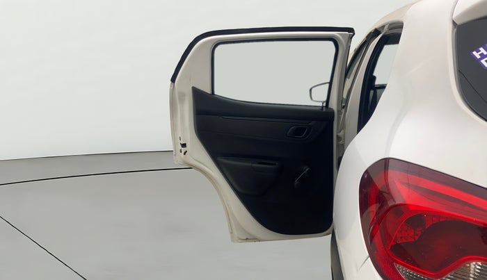 2017 Renault Kwid RXT 1.0 AMT, Petrol, Automatic, 77,568 km, LHS Rear Door