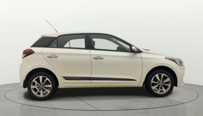2015 Hyundai Elite i20 SPORTZ 1.4 (O) CRDI, Diesel, Manual, 92,667 km, Right Side View