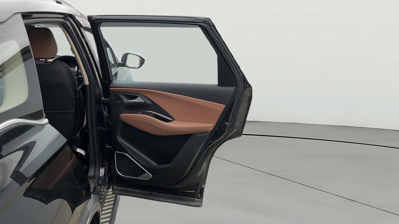 2024 MG HECTOR PLUS SHARP PRO 1.5 PETROL TURBO CVT 7 STR, Petrol, Automatic, 19,328 km, RHS Rear Door