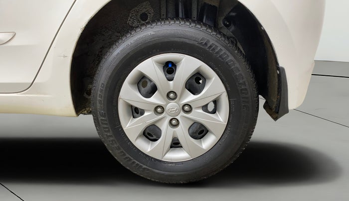 2015 Hyundai Elite i20 MAGNA 1.2, Petrol, Manual, 48,026 km, Left Rear Wheel