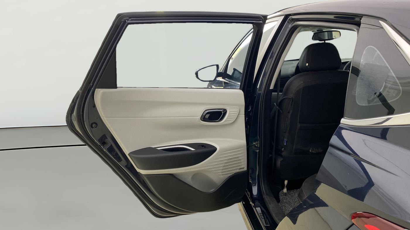 2024 Hyundai NEW I20 ASTA (O) 1.2 IVT, CNG, Automatic, 15,853 km, LHS Rear Door