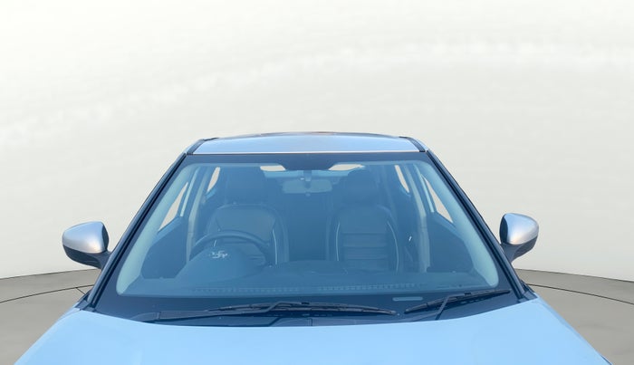 2022 Mahindra XUV300 W4 1.2 PETROL, Petrol, Manual, 23,259 km, Front Windshield