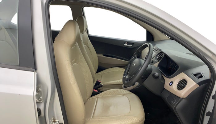 2015 Hyundai Xcent SX AT 1.2 (O), Petrol, Automatic, 24,625 km, Right Side Front Door Cabin