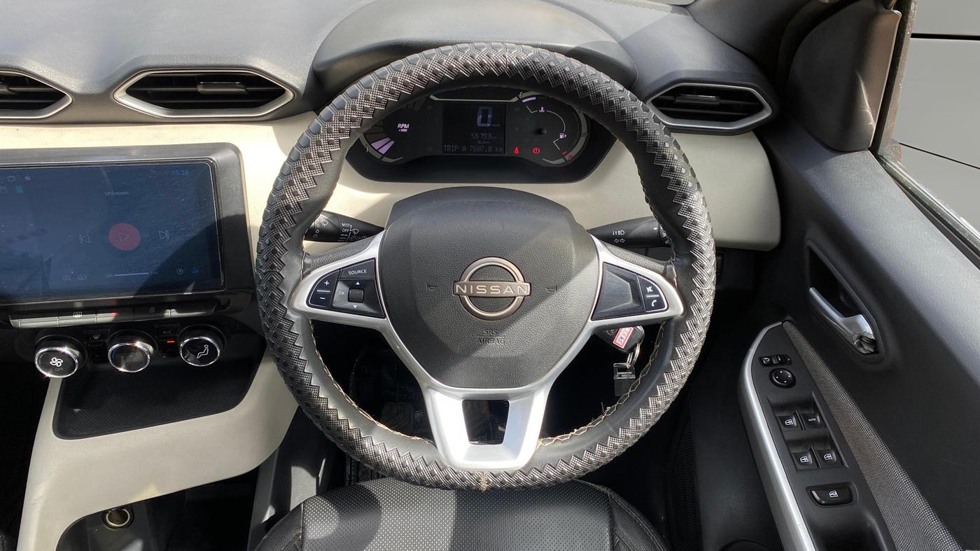 2022 Nissan MAGNITE XL, Petrol, Manual, 56,793 km, Steering Wheel Close Up