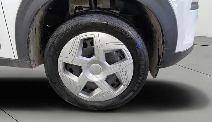 2025 Tata NEXON Pure S 1.2 iCNG, CNG, Manual, 23,295 km, Right Front Wheel