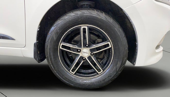 2014 Hyundai Elite i20 SPORTZ 1.2, Petrol, Manual, 54,215 km, Right Front Wheel