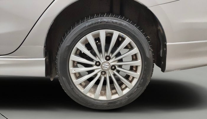 2016 Maruti Ciaz ZXI+ RS, Petrol, Manual, 53,859 km, Left Rear Wheel