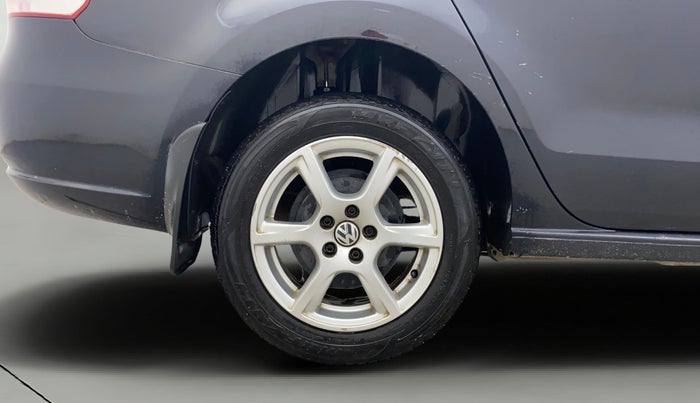 2012 Volkswagen Vento HIGHLINE DIESEL 1.6, Diesel, Manual, 83,063 km, Right Rear Wheel