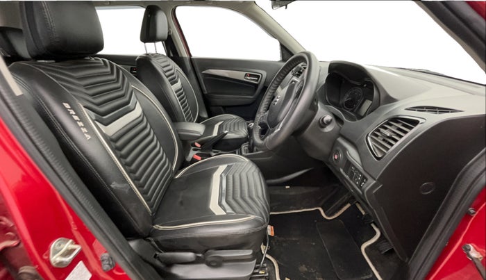 2019 Maruti Vitara Brezza ZDI PLUS DUAL TONE, Diesel, Manual, 24,920 km, Right Side Front Door Cabin