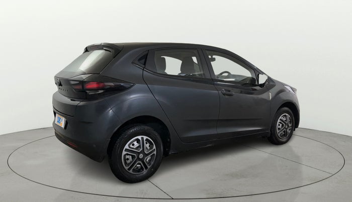 2021 Tata ALTROZ XE PETROL, Petrol, Manual, 38,819 km, Right Back Diagonal