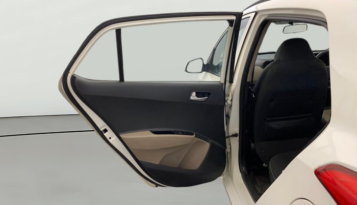 2015 Hyundai Grand i10 ASTA AT 1.2 KAPPA VTVT, Petrol, Automatic, 74,868 km, LHS Rear Door