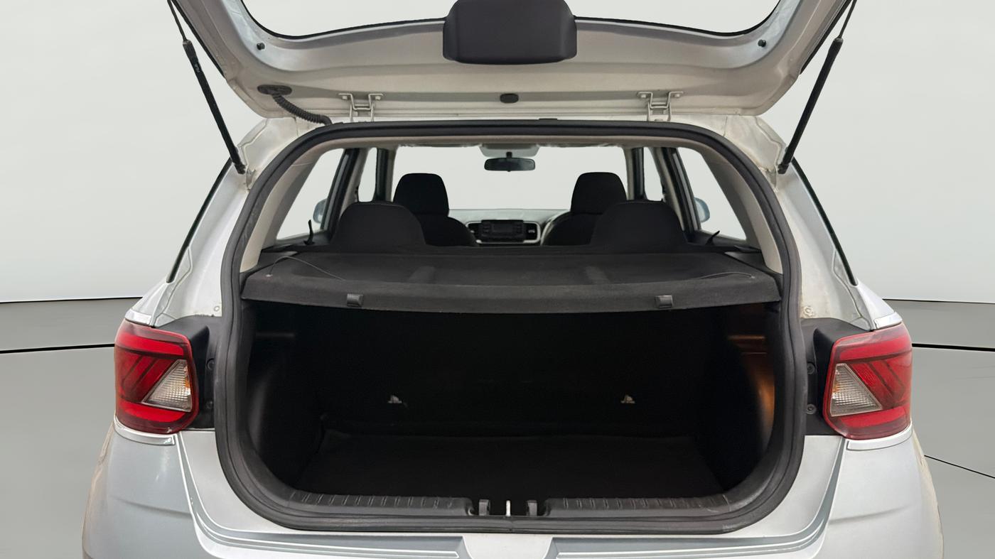 2020 Hyundai VENUE S 1.2, Petrol, Manual, 31,650 km, Boot Open Zoomed View