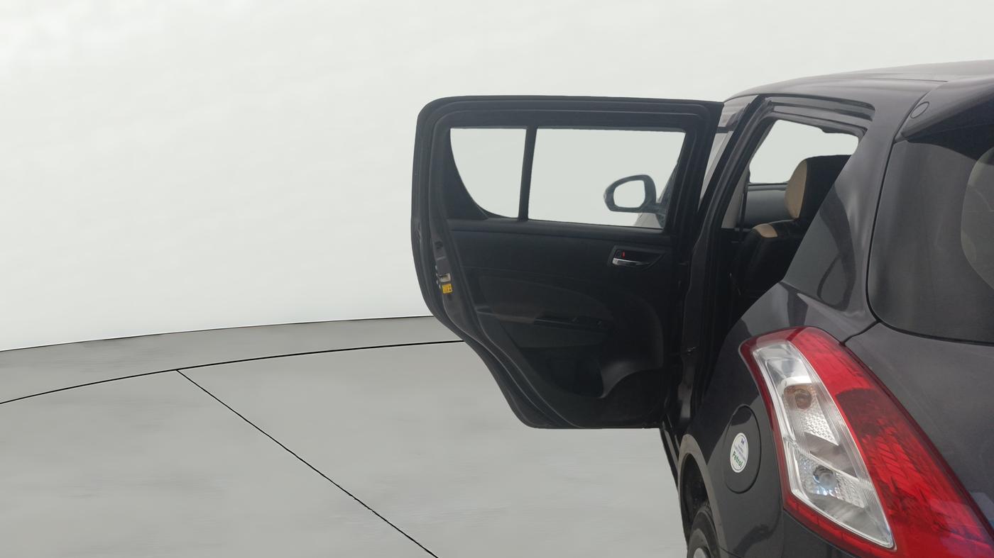 2017 Maruti Swift VXI, Petrol, Manual, 52,497 km, LHS Rear Door