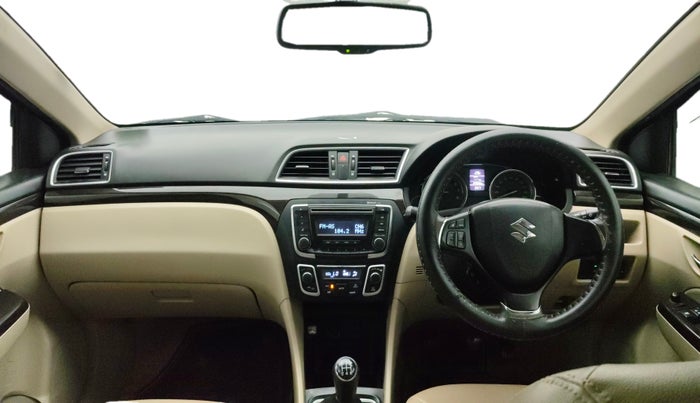2016 Maruti Ciaz ZXI, Petrol, Manual, 34,030 km, Dashboard