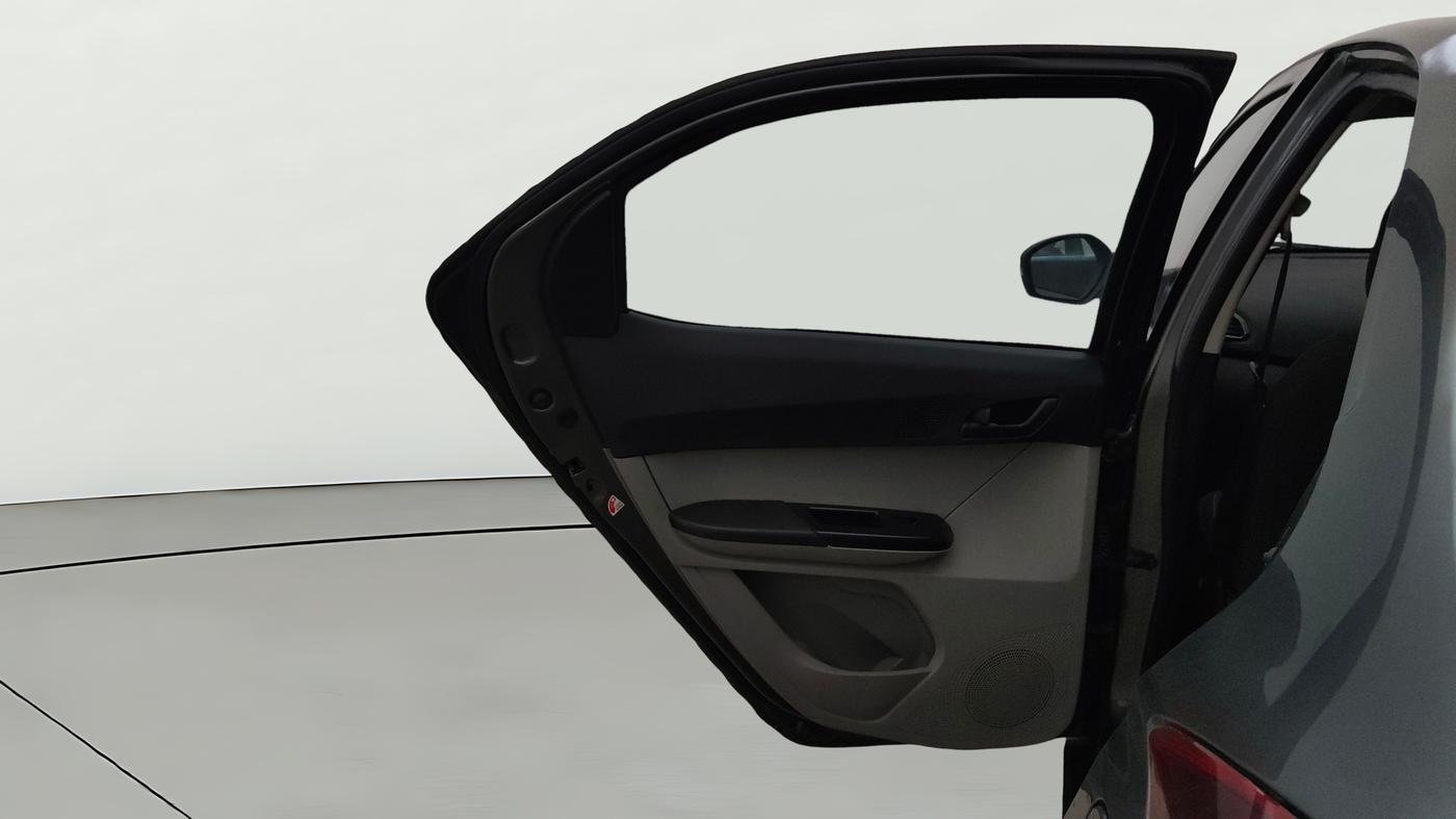 2022 Tata Tiago XT CNG, CNG, Manual, 58,504 km, LHS Rear Door