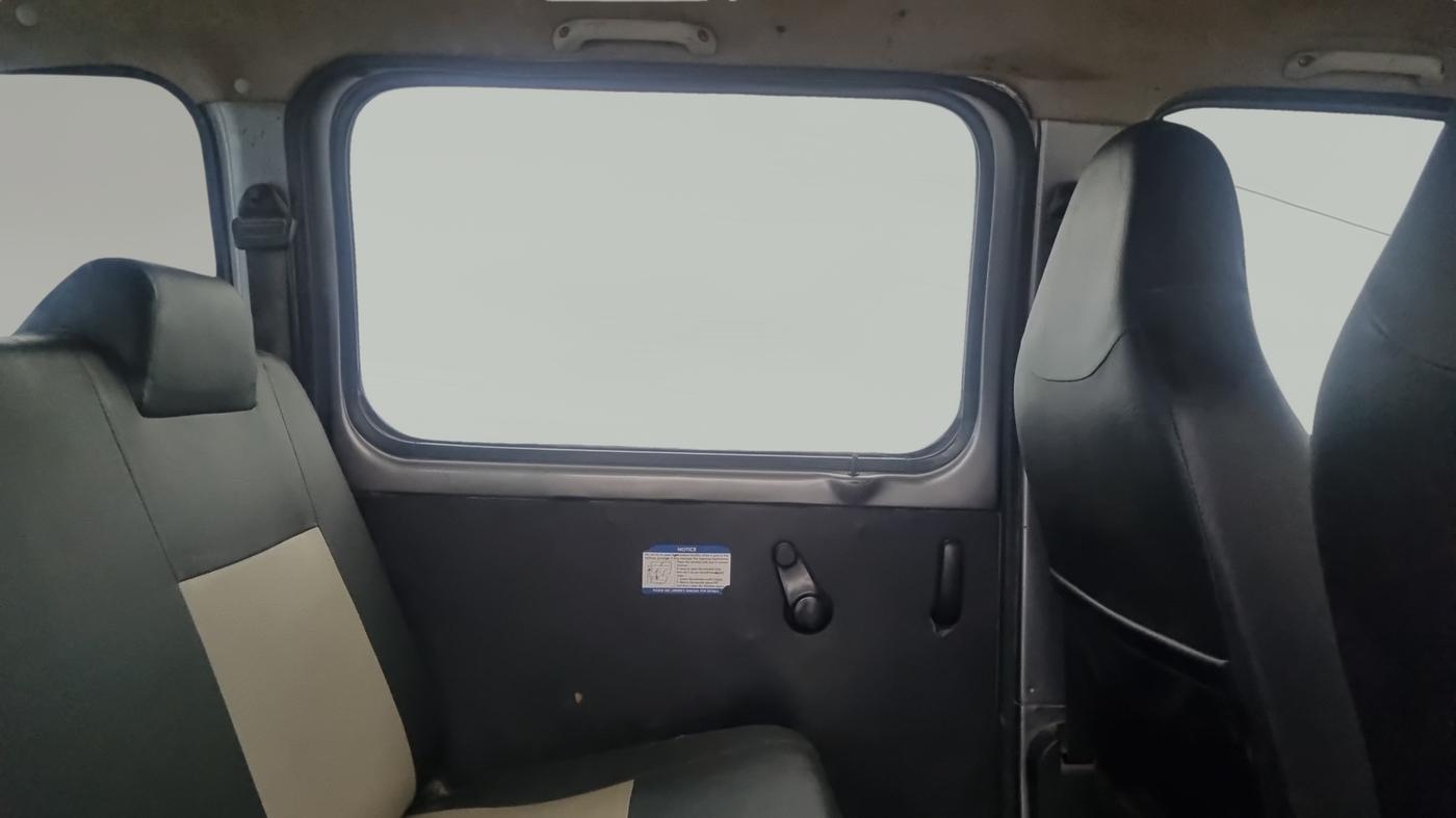 2021 Maruti Eeco 5 STR WITH A/C+HTR CNG, CNG, Manual, 1,20,611 km, LHS Rear Door