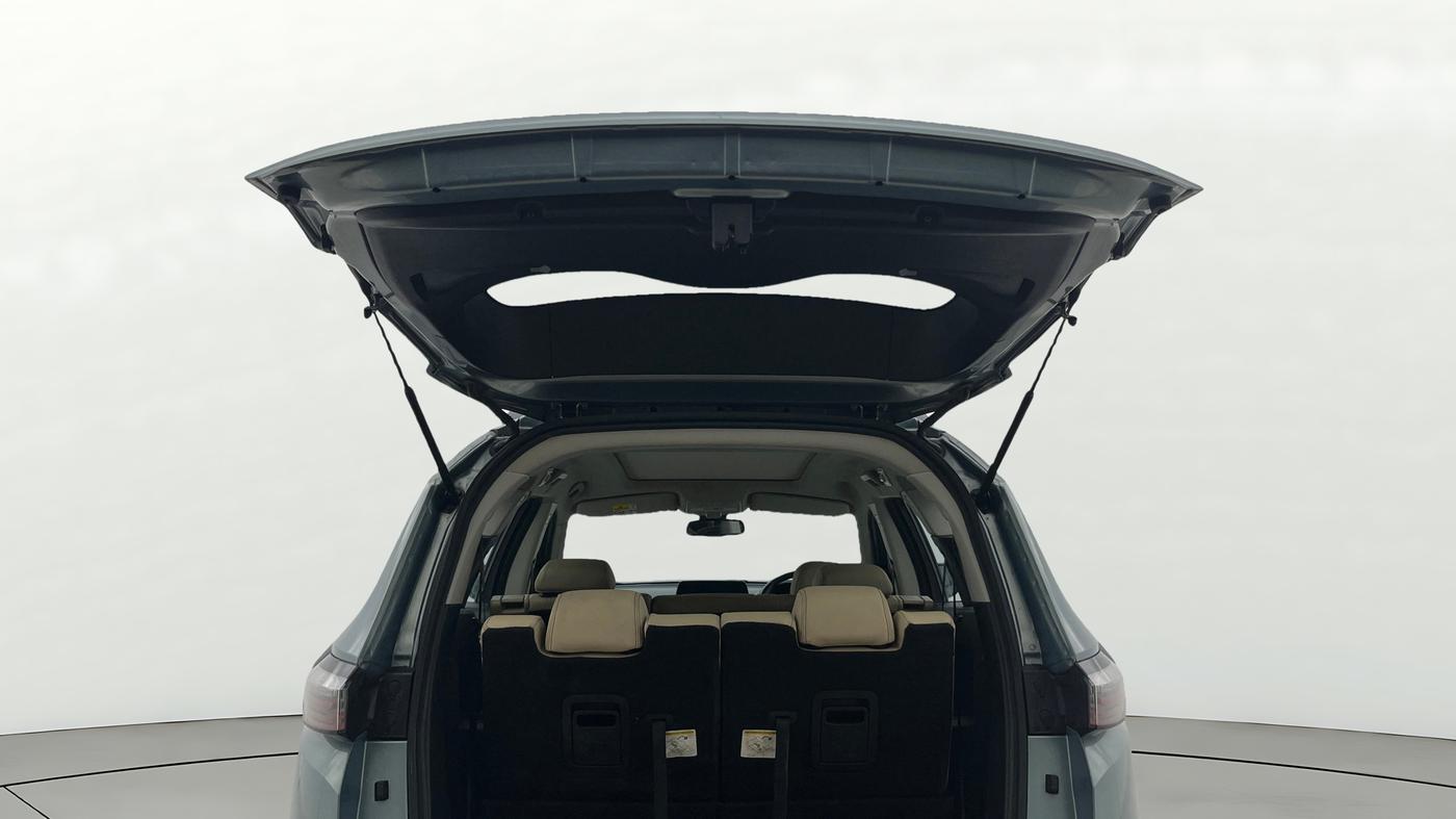 2022 Tata Safari XZA PLUS, Diesel, Automatic, 45,363 km, Boot Door Open