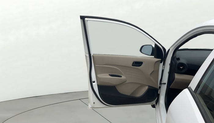 2022 Hyundai NEW SANTRO SPORTZ EXECUTIVE MT CNG, CNG, Manual, 46,996 km, LHS Front Door