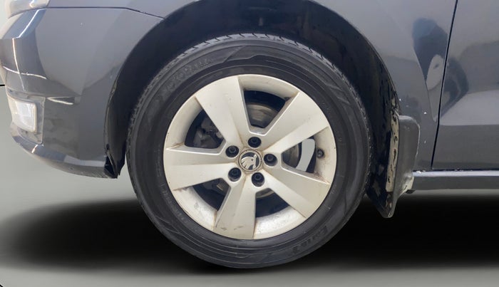 2018 Skoda Rapid AMBITION 1.5 TDI AT, Diesel, Automatic, 1,24,743 km, Left Front Wheel