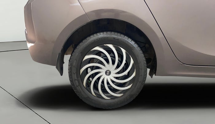 2017 Tata TIGOR XT PETROL, Petrol, Manual, 76,542 km, Right Rear Wheel