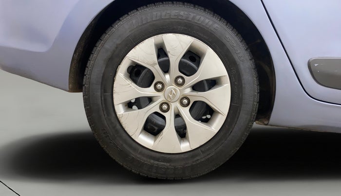 2014 Hyundai Xcent S 1.2, Petrol, Manual, 96,262 km, Right Rear Wheel