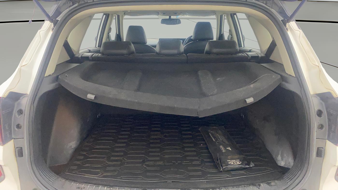 2021 KIA SELTOS HTX ANNIVERSARY EDITION 1.5 PETROL, Petrol, Manual, 1,06,646 km, Boot Open Zoomed View