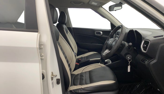 2021 Hyundai VENUE S 1.2, Petrol, Manual, 38,528 km, Right Side Front Door Cabin