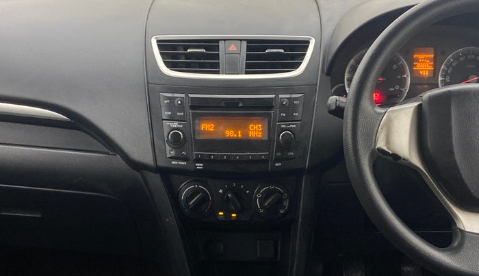 2012 Maruti Swift VXI, Petrol, Manual, 1,02,578 km, Air Conditioner