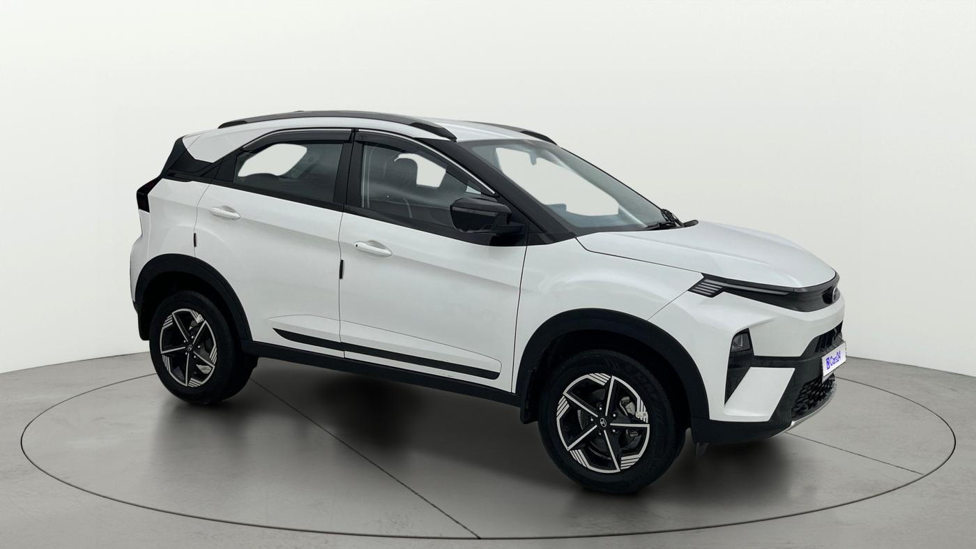 2025 Tata NEXON CREATIVE PLUS 1.2 REVOTRON 7 DCA, Petrol, Automatic, 7,784 km, SRP